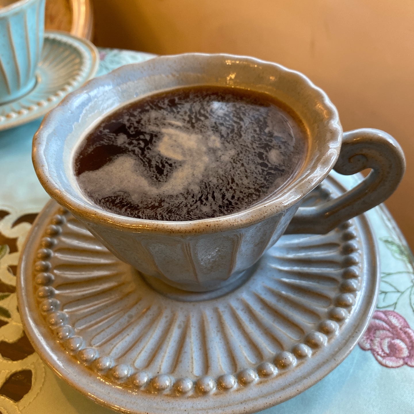 제주 삼성혈 도남 52번가 커피하우스 컵플레 케이크 런던크림커피 카페