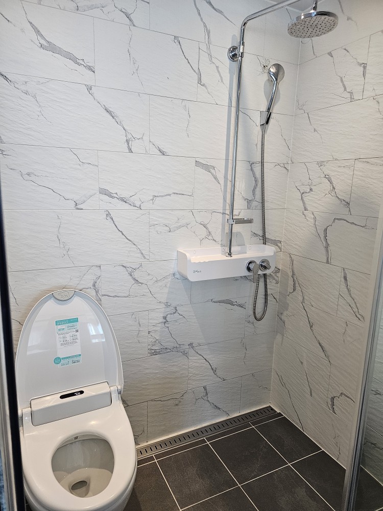 라발스호텔 화장실