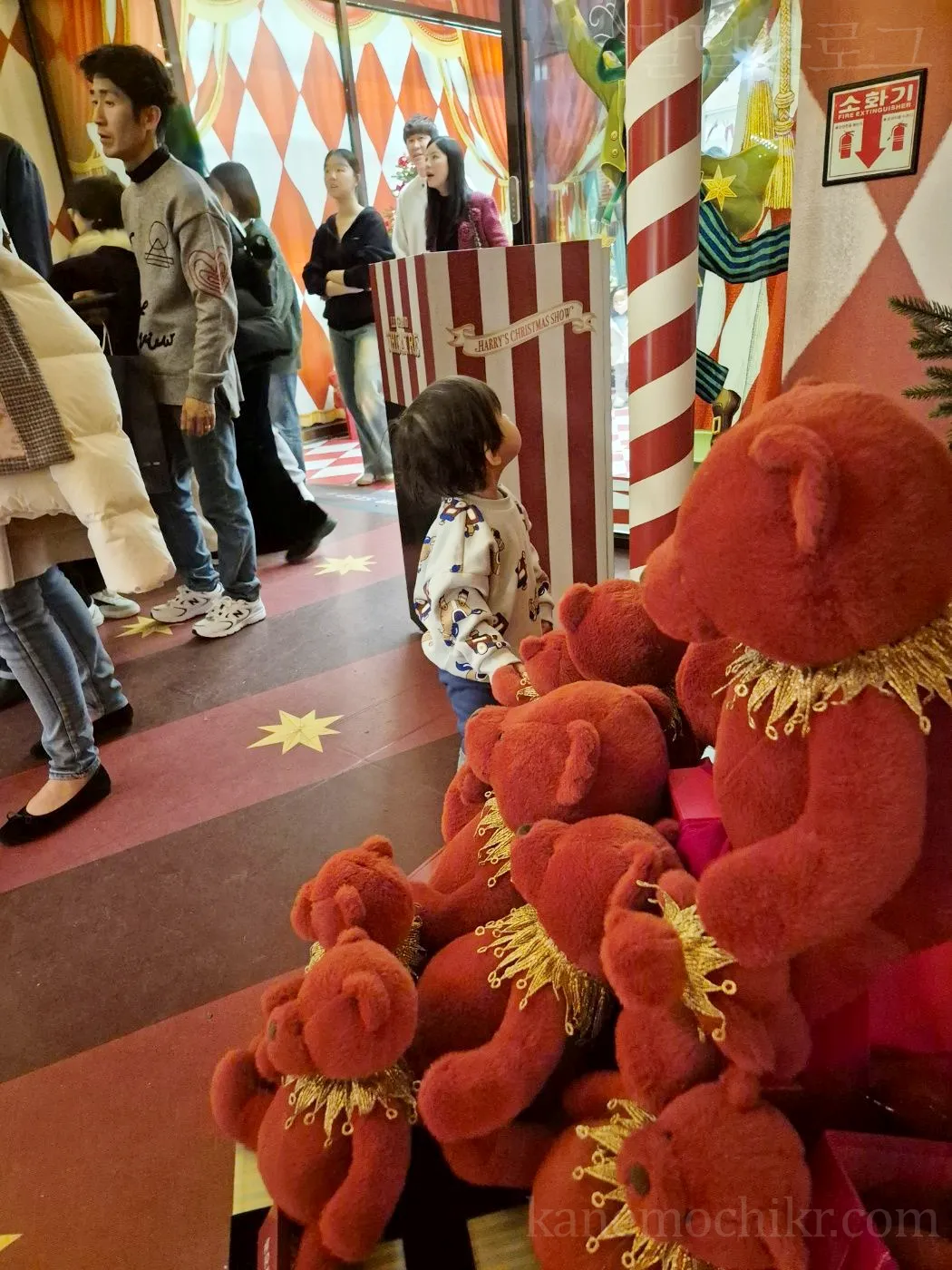 판교-더현대-크리스마스마켓-해리상상점