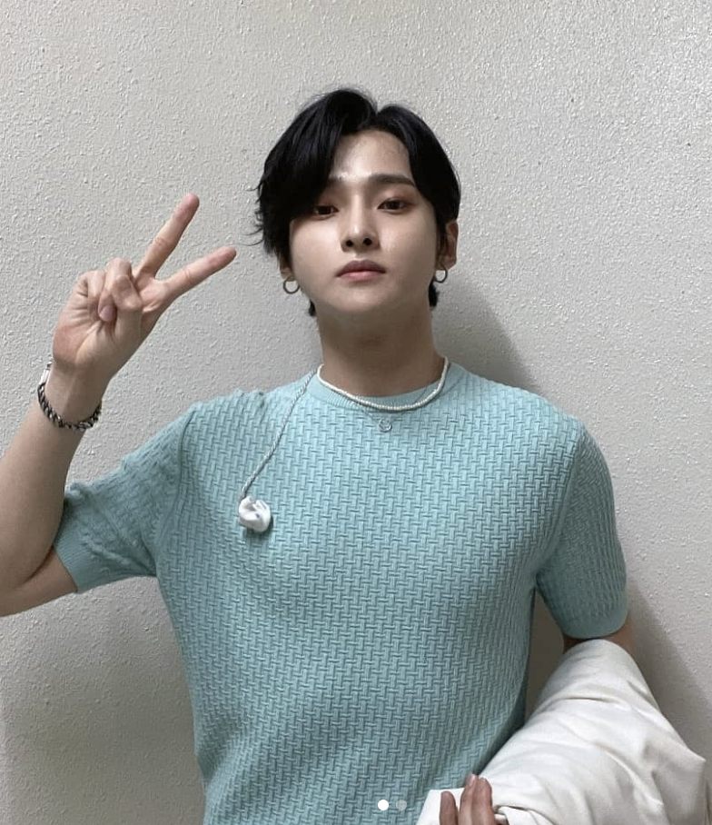 가수 성리 인스타그램 셀카