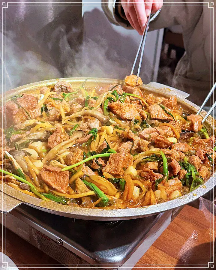 줄서는식당 46회 김정태 쫄갈비 시래기밥 매운불고기 돼지쫄갈비 콩나물 해장국 성신여대 입구 돈암동 맛집 권율 추천 소개