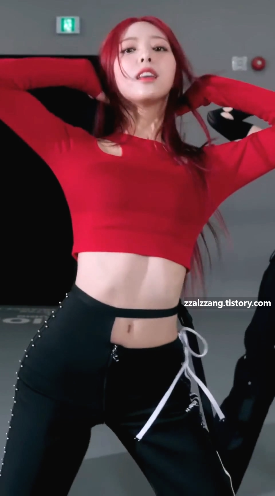 ITZY YUNA