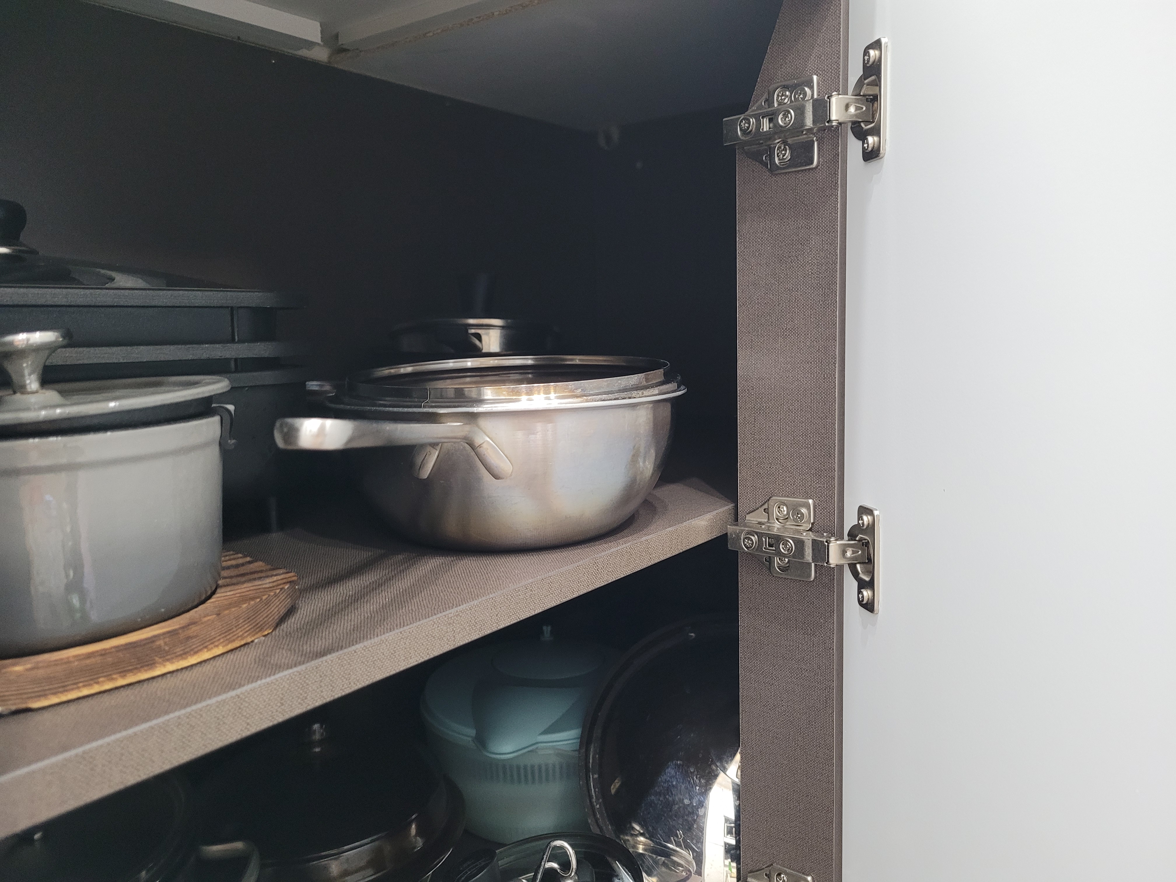 주방 싱크대 하단 수납장 사례