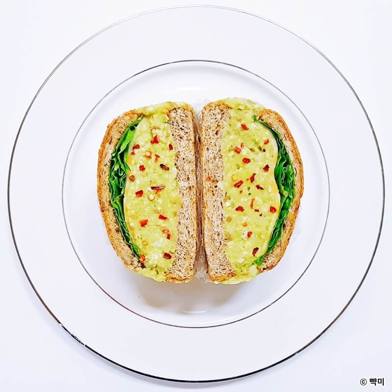 아보카도 샌드위치 다이어트 요리 레시피