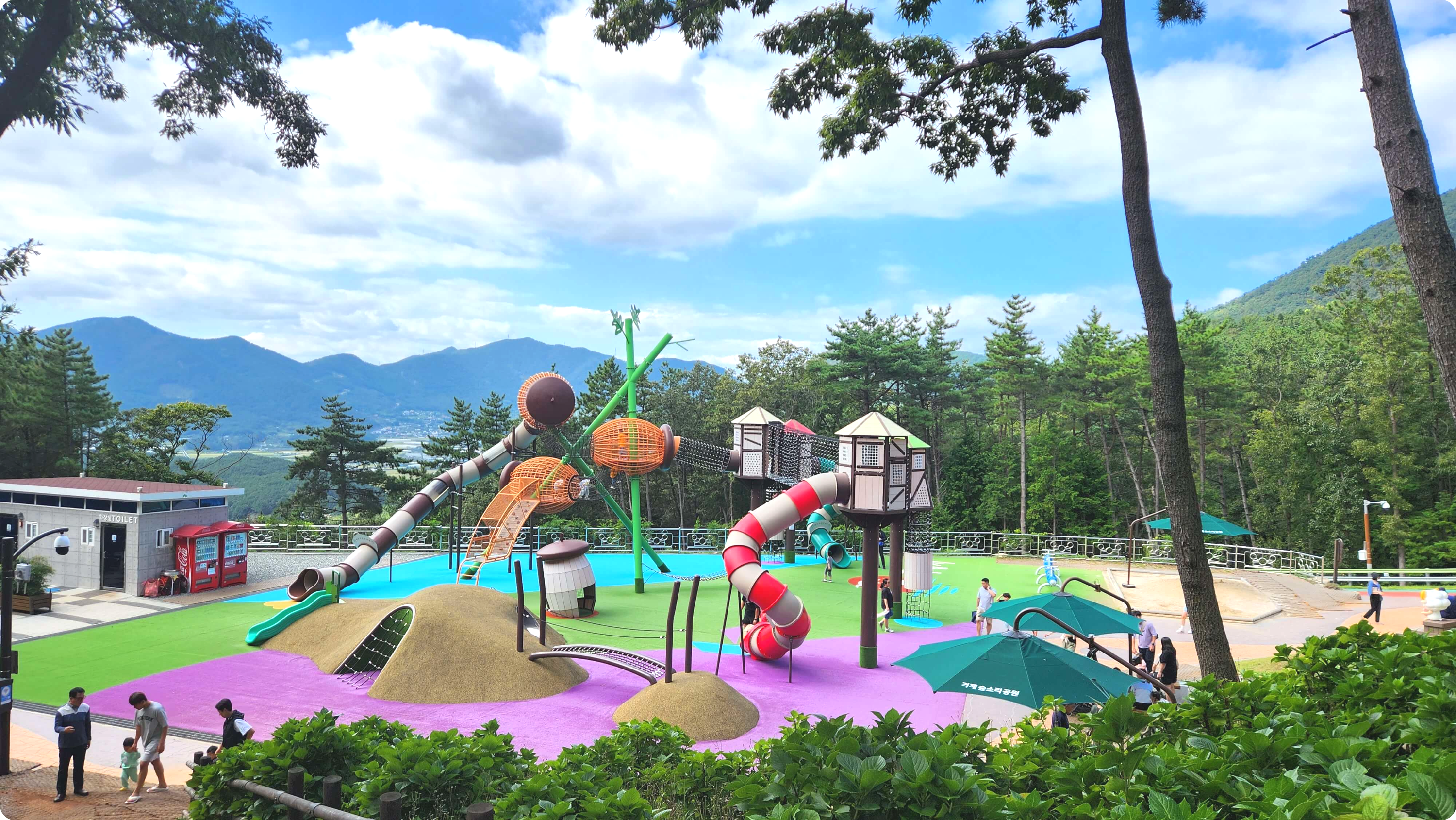 거제도-숲소리-공원-도토리 놀이터