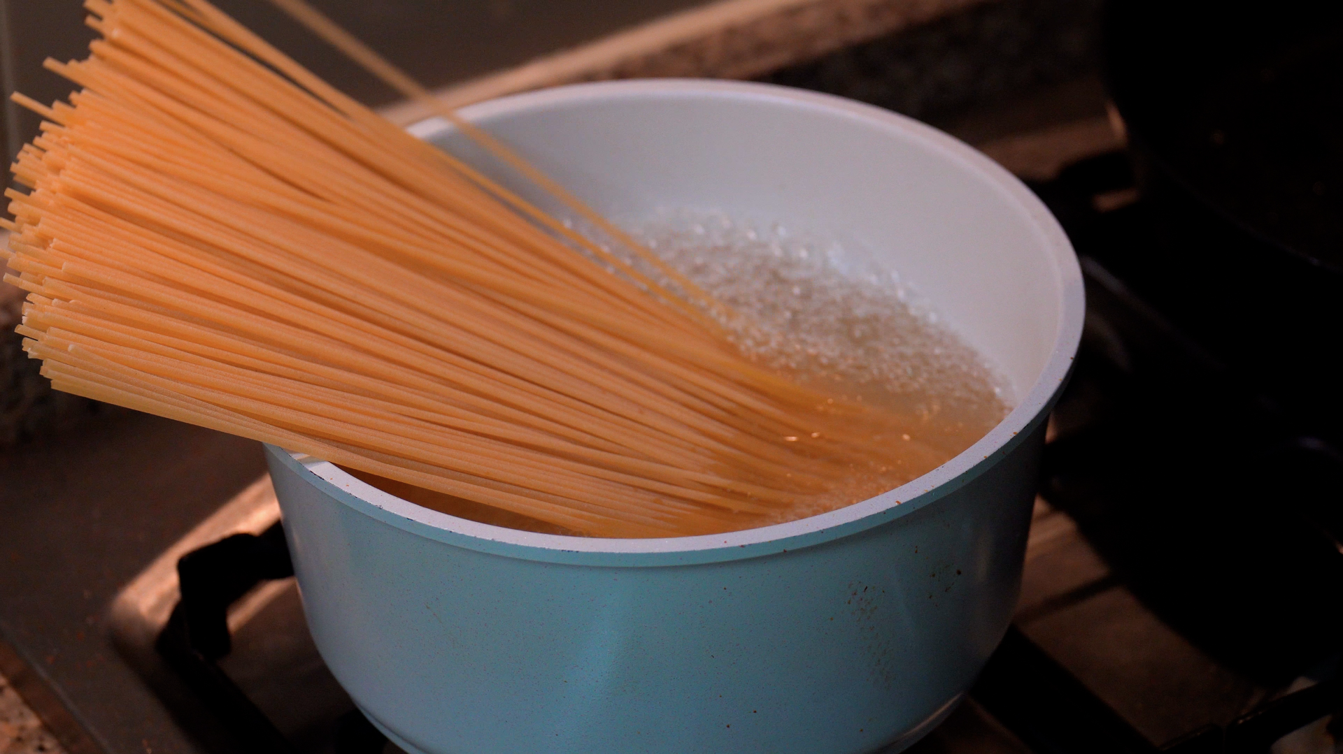 원하는 파스타 면 삶기