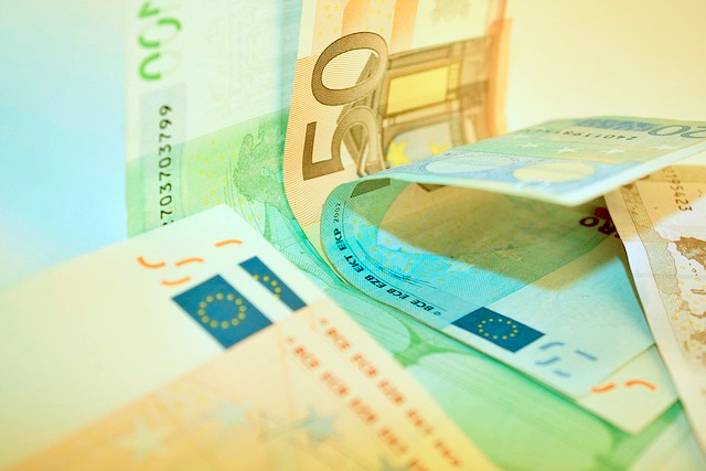 화제작 2억돌파