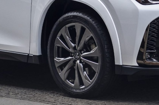 2024렉서스UX F 스포츠하이브리드 외부디자인