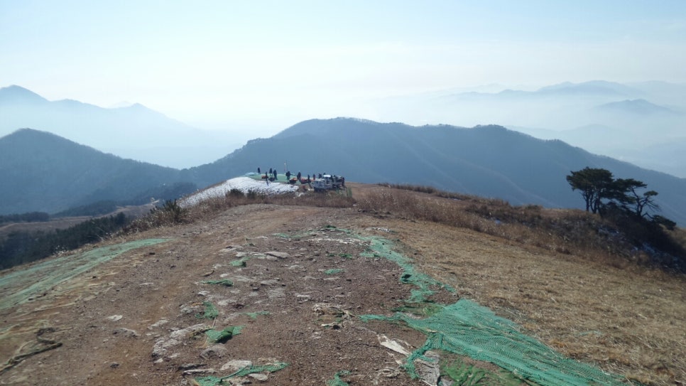 100대 명산 등산하기 다섯번째 유명할 만큼 아름다운 산 유명산 신령스러운 전설과 자연미&amp;#44; 역사문화가 어우러진 산 용문산 연계 산행 