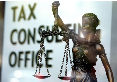 정의롭게 판단하는 세금의 여신