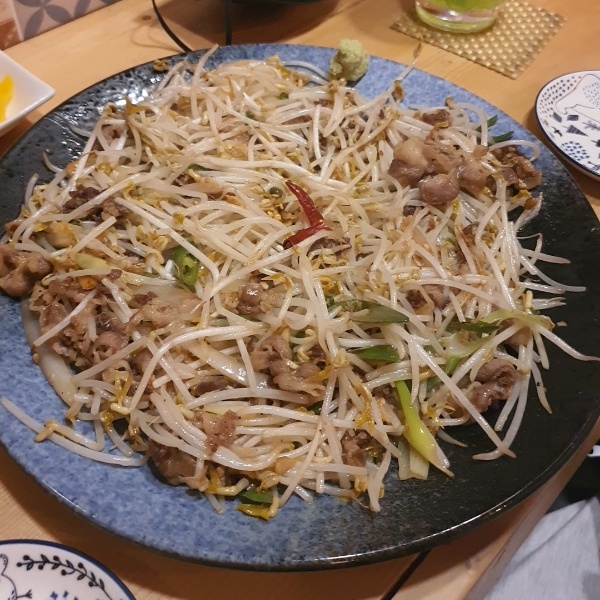 안주 차돌박이 숙주볶음