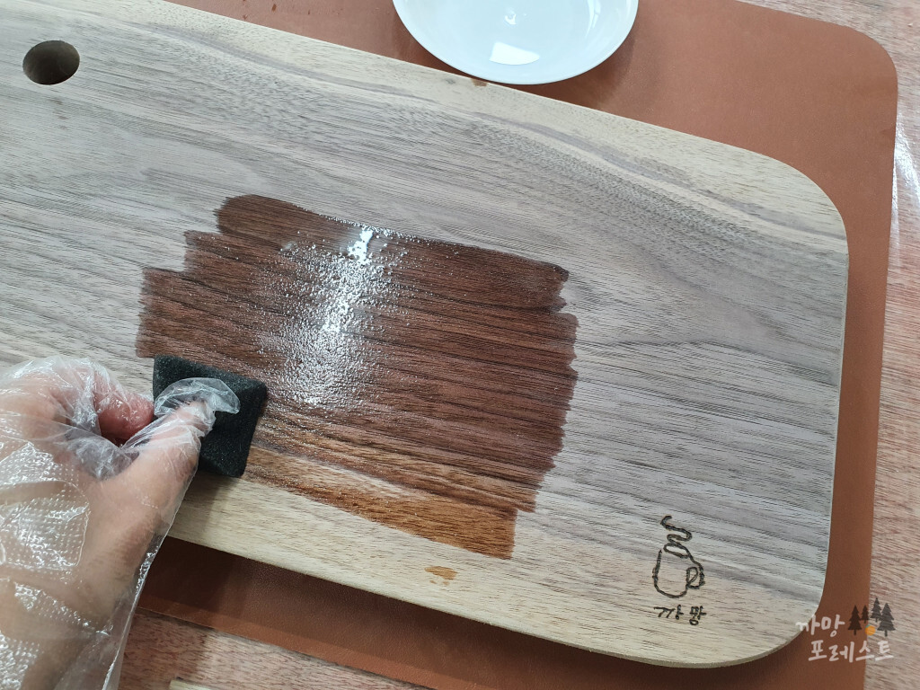 도마 오일 바르기