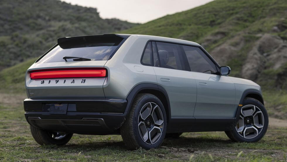 2027 리비안 R3 / R3X