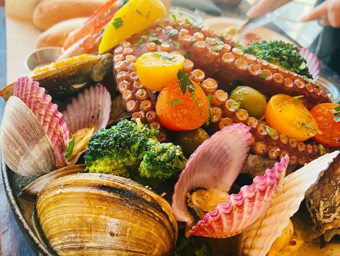 강화 석모도 맛집 추천 생방송투데이 대왕문어 지중해식 해물찜 대파 피자 대왕 문어 오일찜 오늘방송 수요맛전