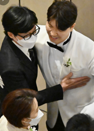 딸뻘과 결혼한 연예인 커플 TOP 5