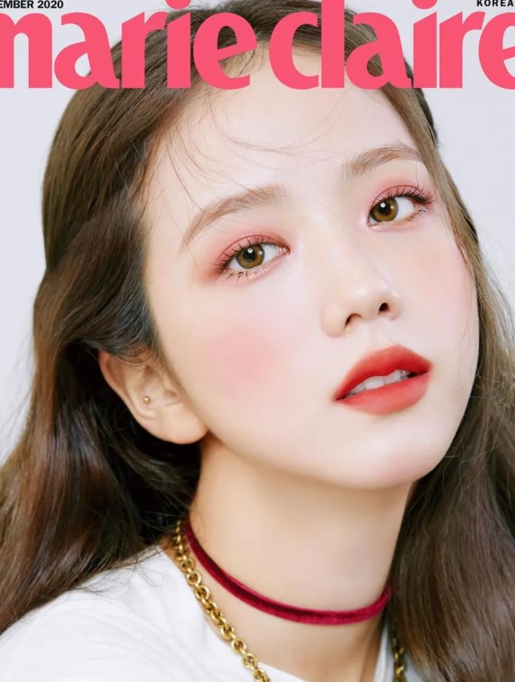 지수 화보 스타일 분석 &ndash; 콘셉트별 룩의 매력