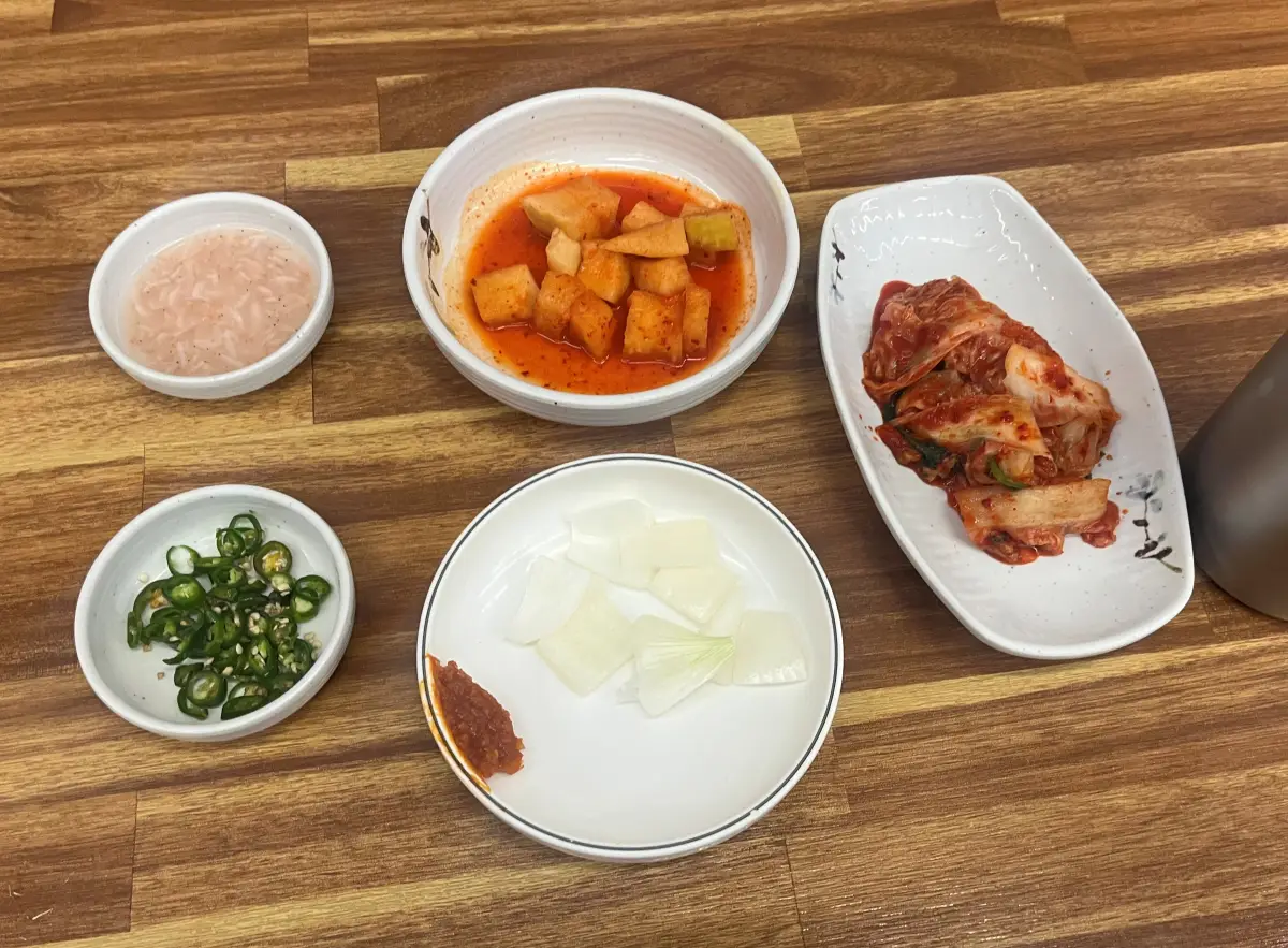 오산-권구성순대국밥-밑반찬