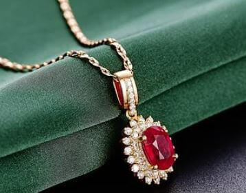 루비목걸이