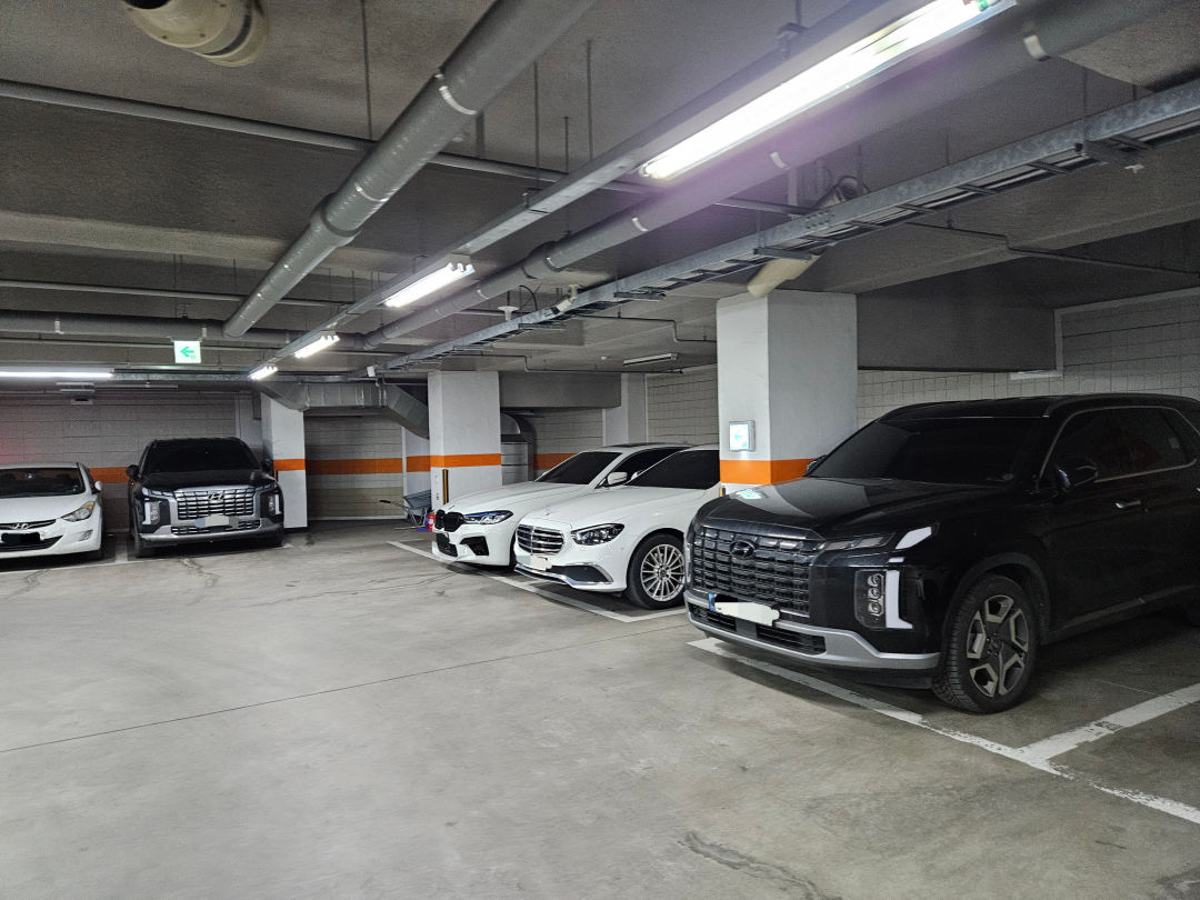 호텔 시에나 주차장