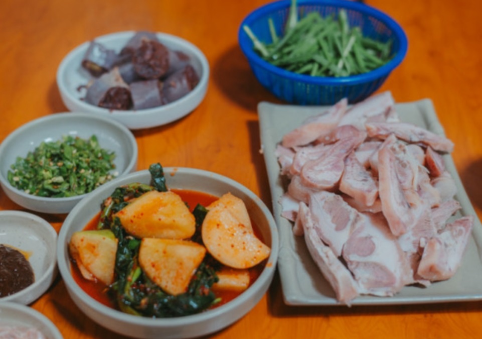 백반기행-논산-노포-선지순대