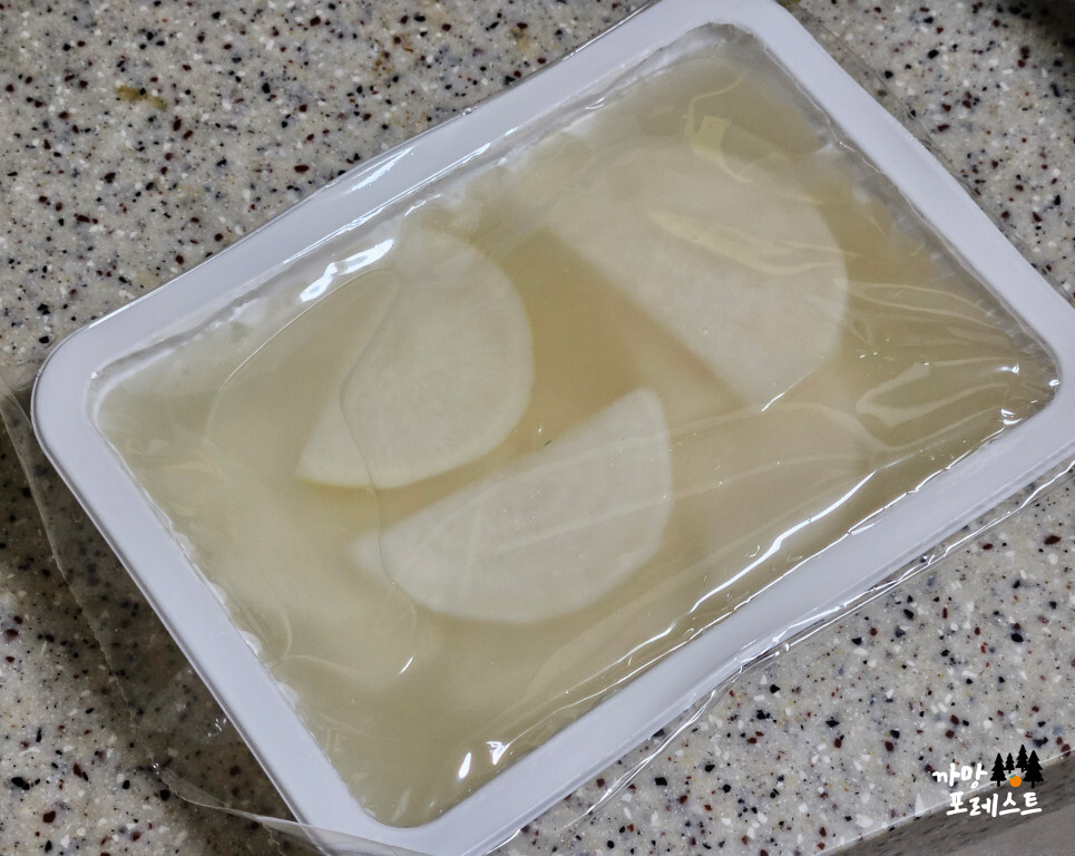 동해물과 아구찜 무국물