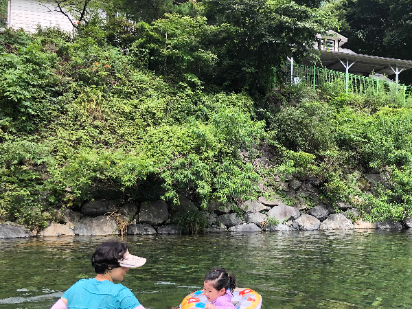울산배내골-까꿍펜션-계곡