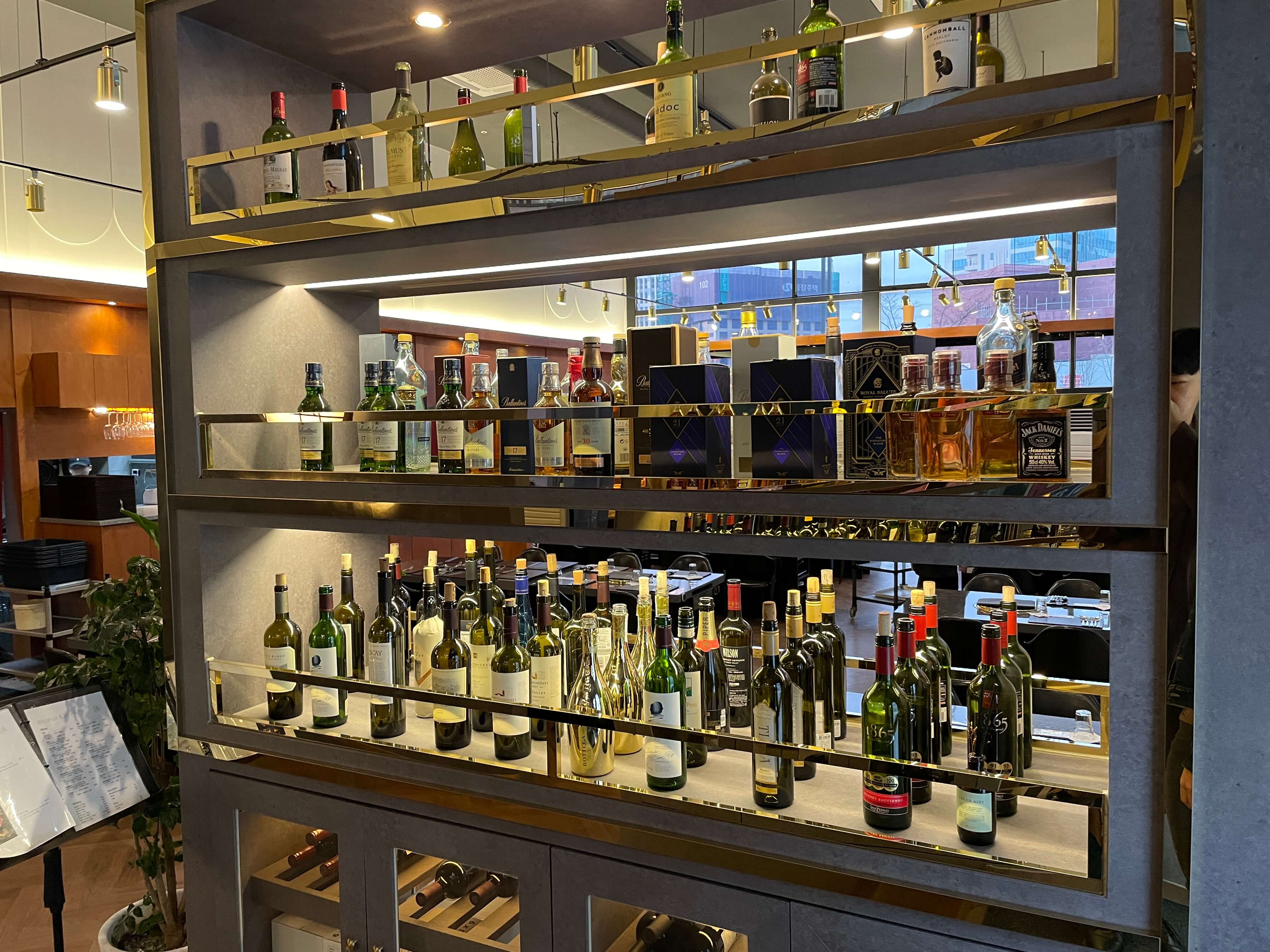 온비프-한우오마카세전문점