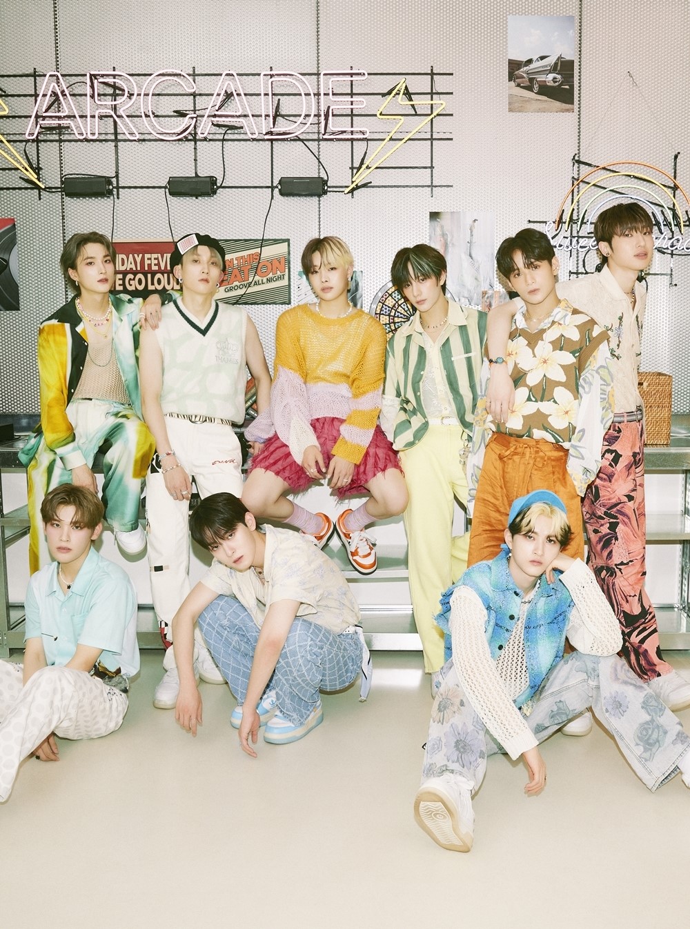 소디엑 단체 콘셉트 포토, 원쿨잭소엔터테인먼트