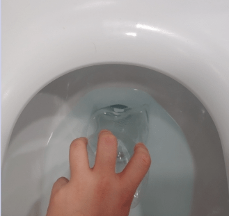 변기 막혔을때 옷걸이