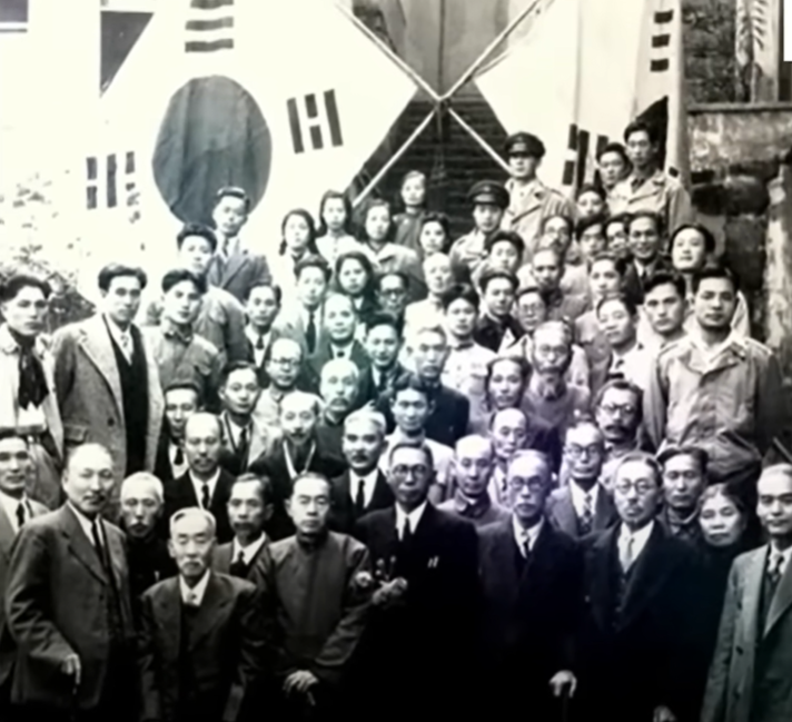 김구와 독립 투사들
