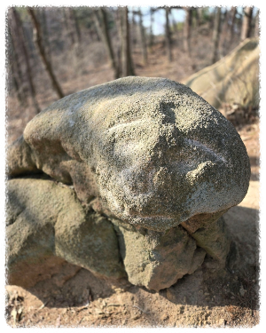 팔봉산