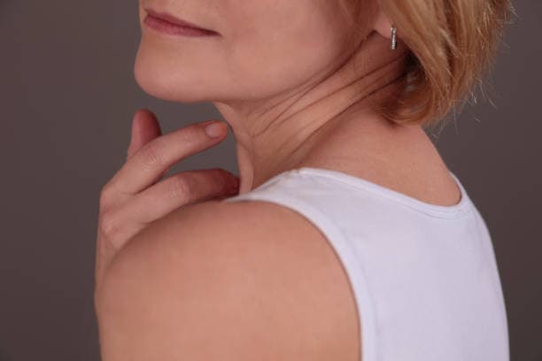 50대 피부 이마주름&middot;목주름 집중케어 솔루션