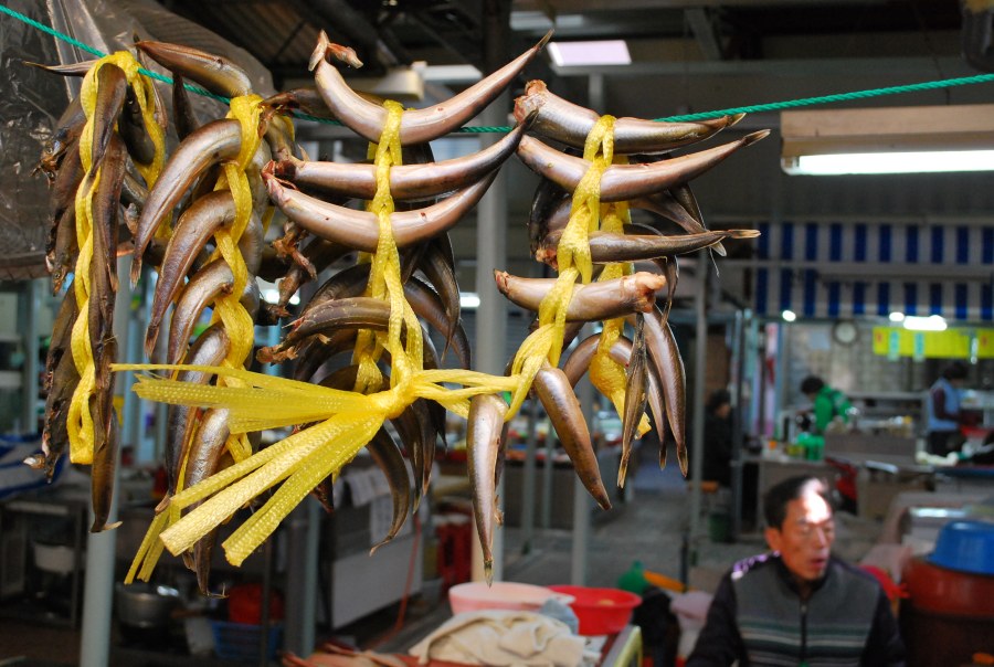 금정구 부곡시장 상가 내부