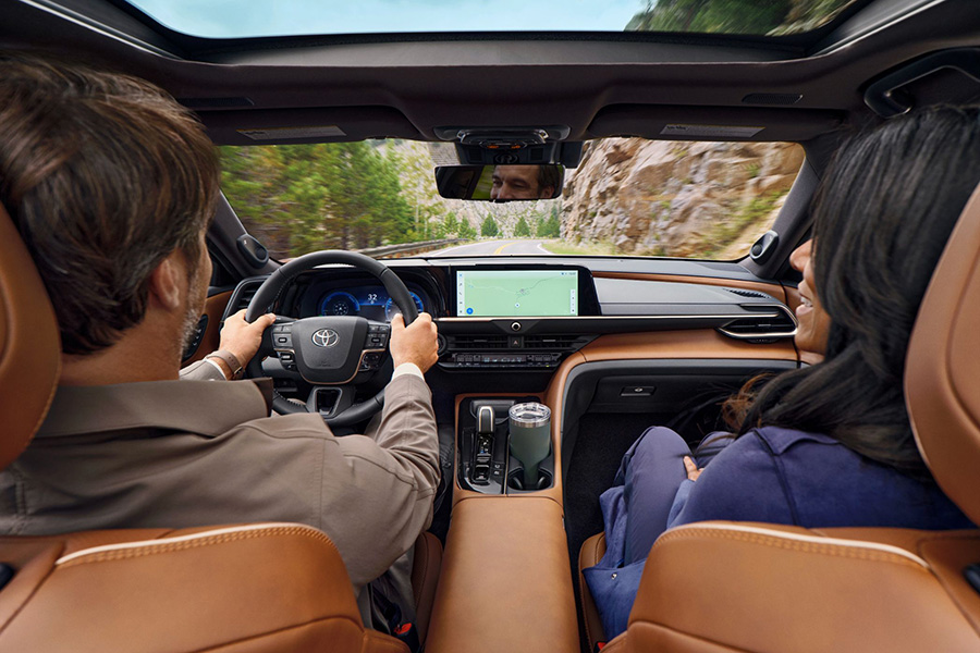 토요타 크라운 SUV 시그니아