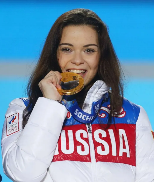 금메달 받았을 당시 찍은 소트니코바 사진