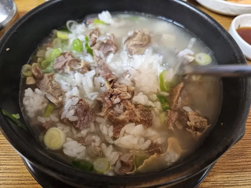 연천 신망리 갈비탕 소머리 국밥 설렁탕 맛집 나들이 가마솥 한우 소머리 국밥