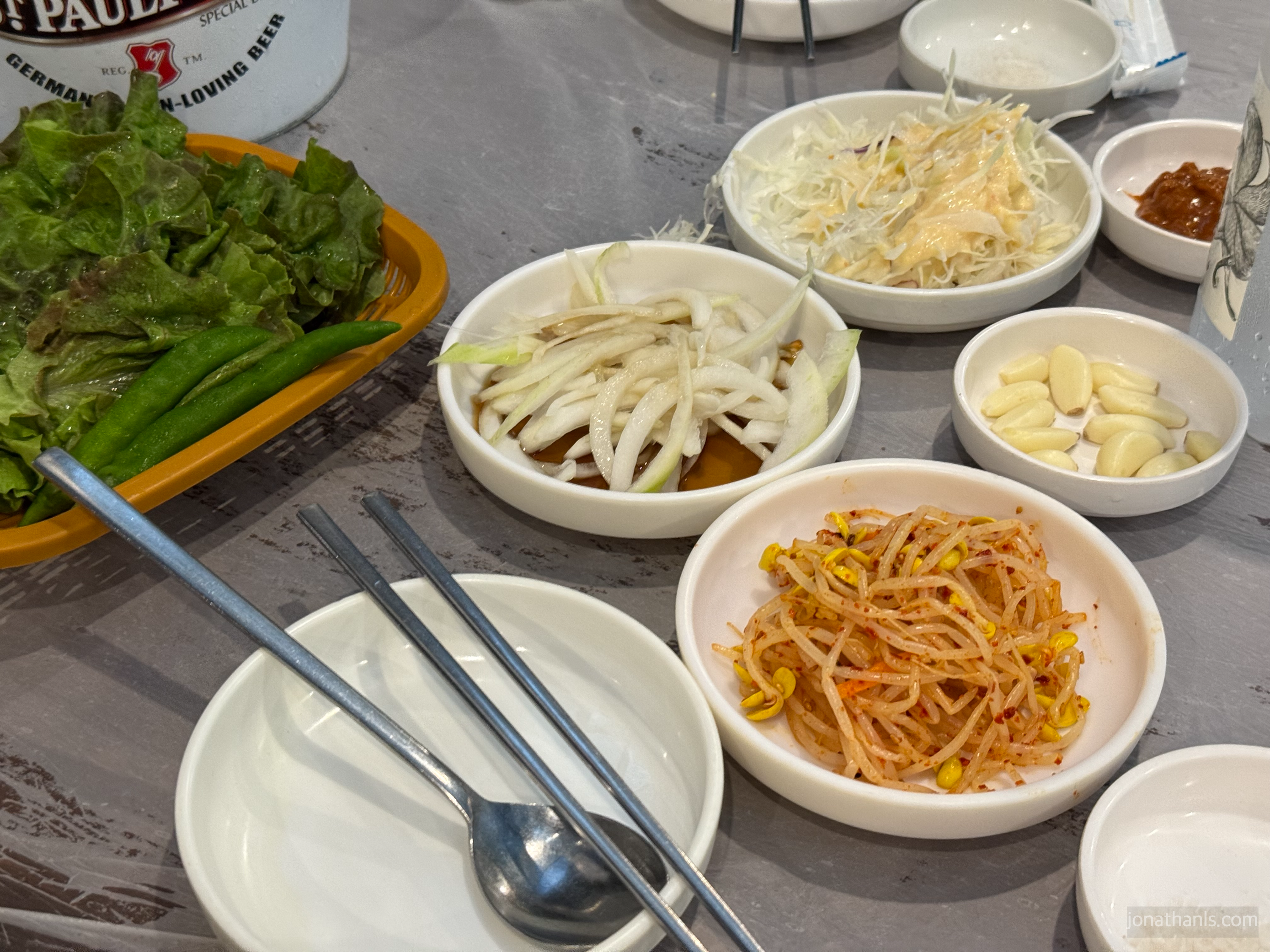 의왕 청계산 옛고을정육 기본 반찬