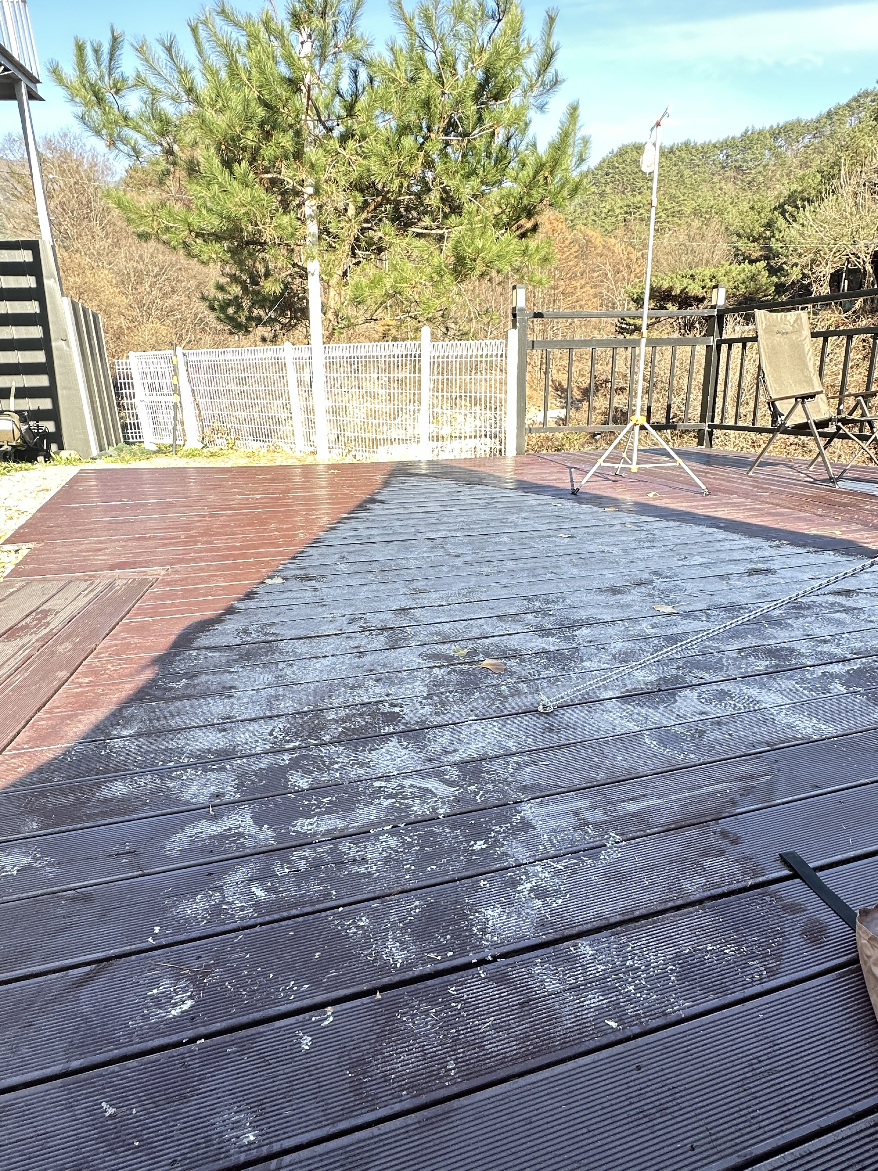 햇빛이 든 자리와 아닌 자리