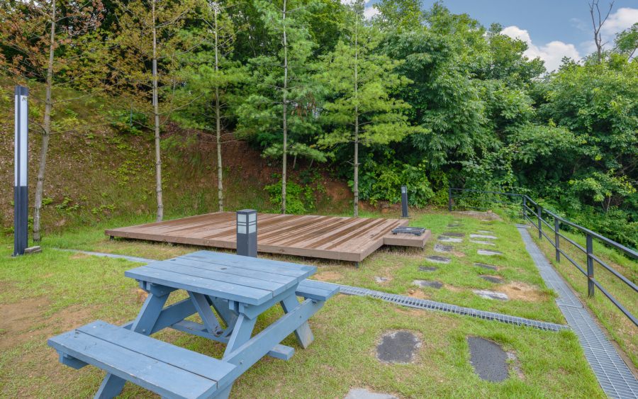 무의도 섬뜰아래 캠핑장 소개