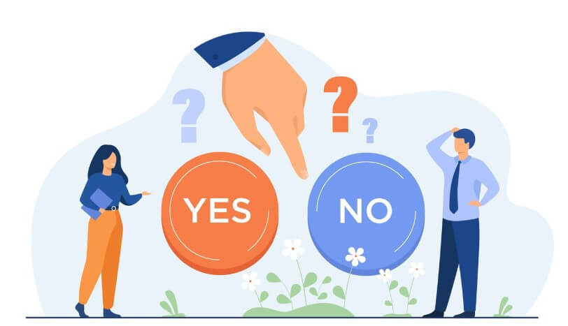 온라인 자가 테스트 맞는지 틀린지 고민하는 남녀