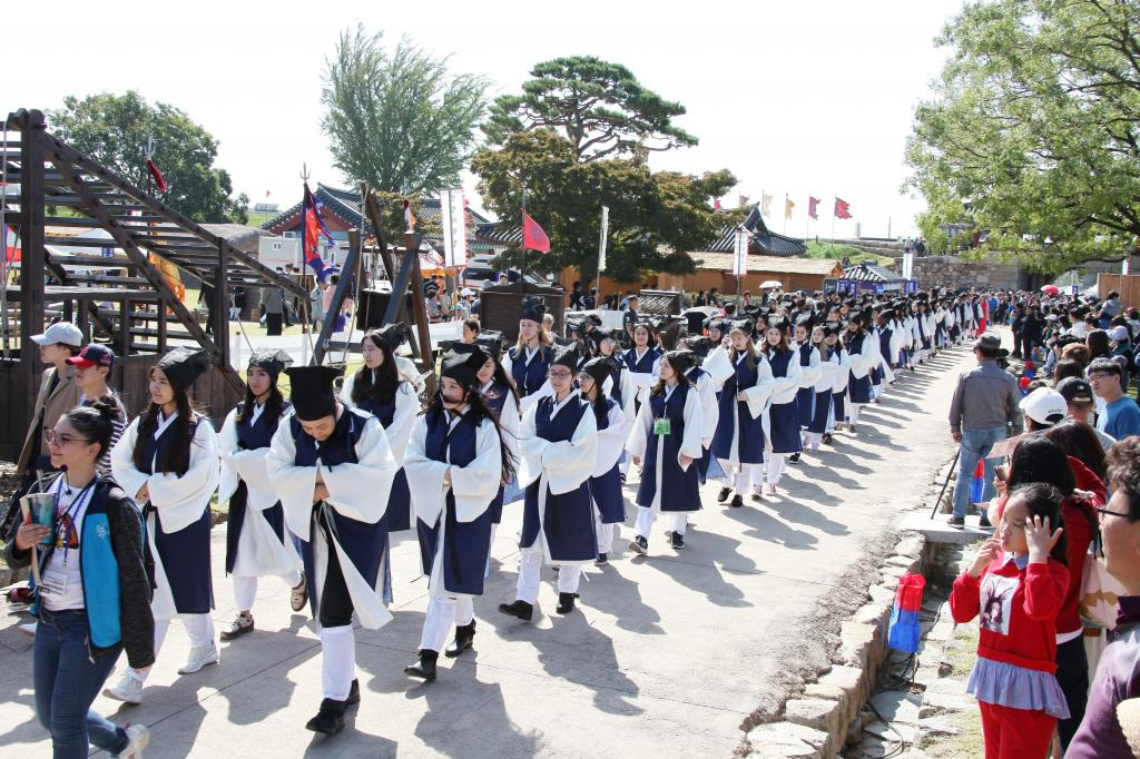 2025 서산해미읍성축제&amp;#44; 600년 성곽에서 펼쳐지는 시간 여행! 