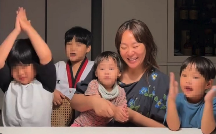 코미디언 정주리, 5형제 엄마의 남다른 육아 철학으로 '다자녀 표창장' 받다