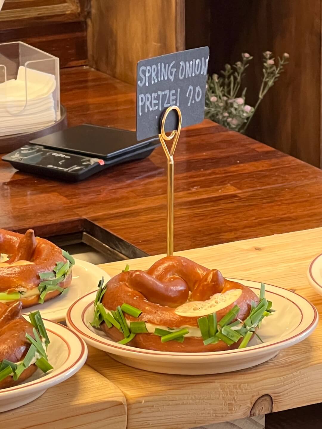 쪽파 크림치즈 프레즐