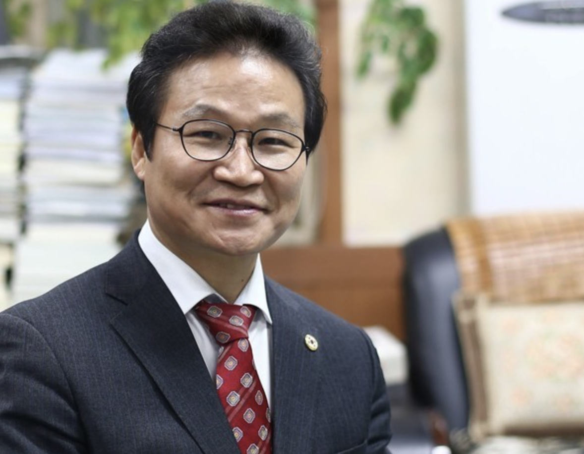 국회의원 김용판