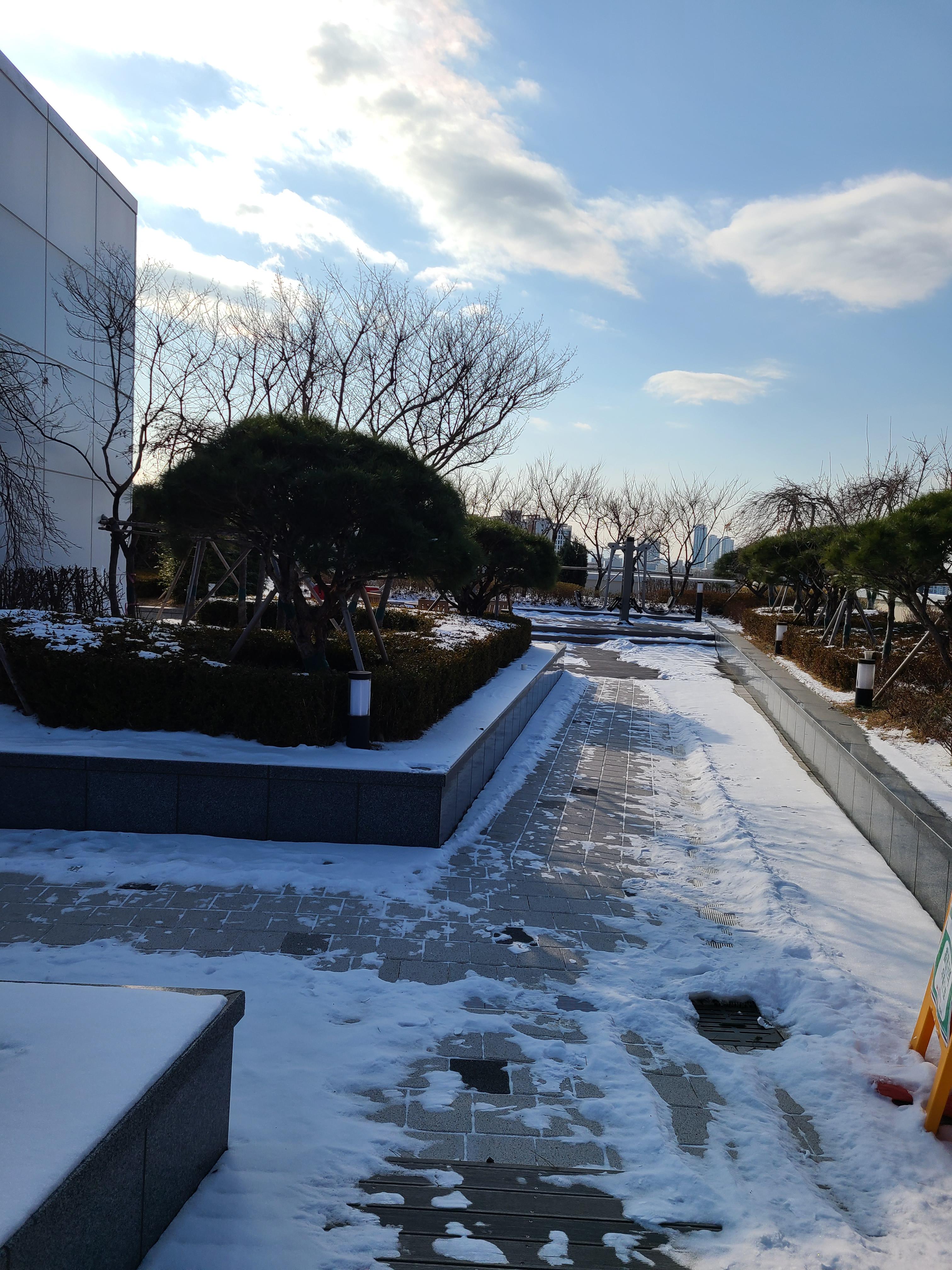 신내 SK V1 옥상3