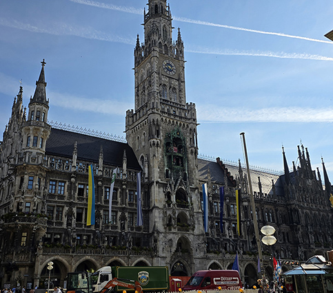 마리엔광장 신 시청사