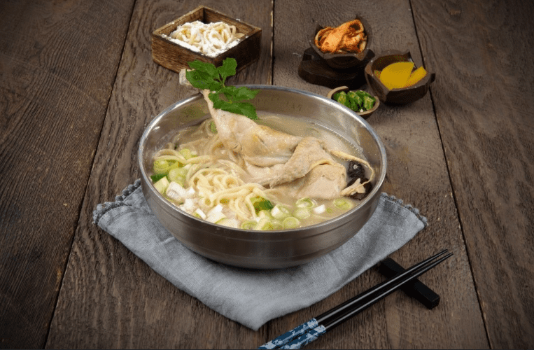 이시아폴리스 맛집 "현풍닭칼국수 이시아폴리스점" 음식