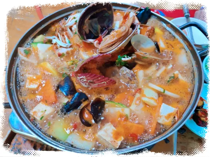 경남 진주 추어탕 맛집 칠천원 해물탕 같은 해물된장 백반 국밥 맛집