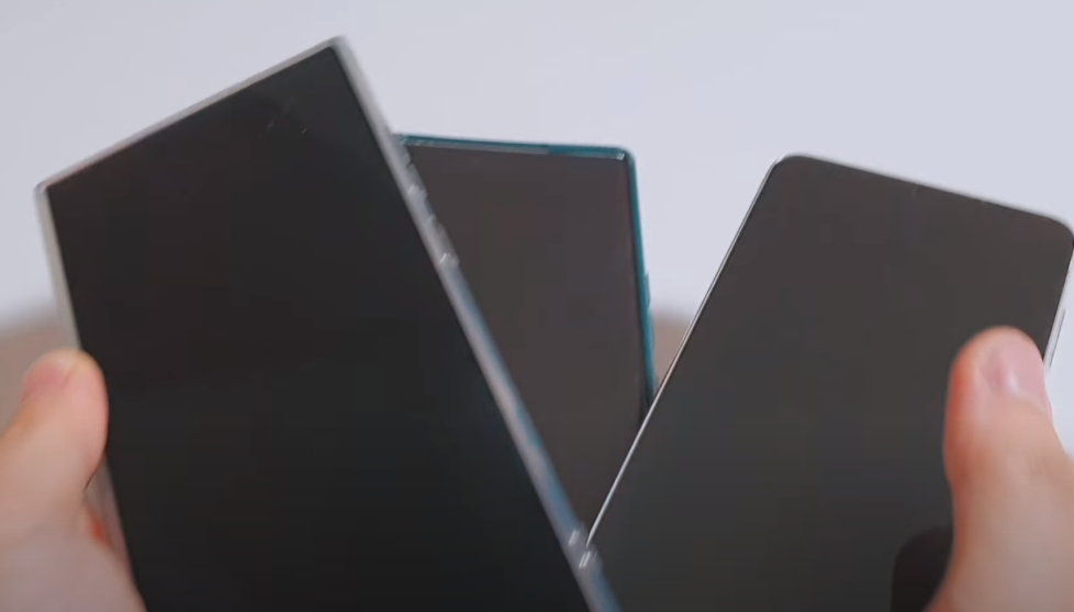 잠자고 있는 스마트폰