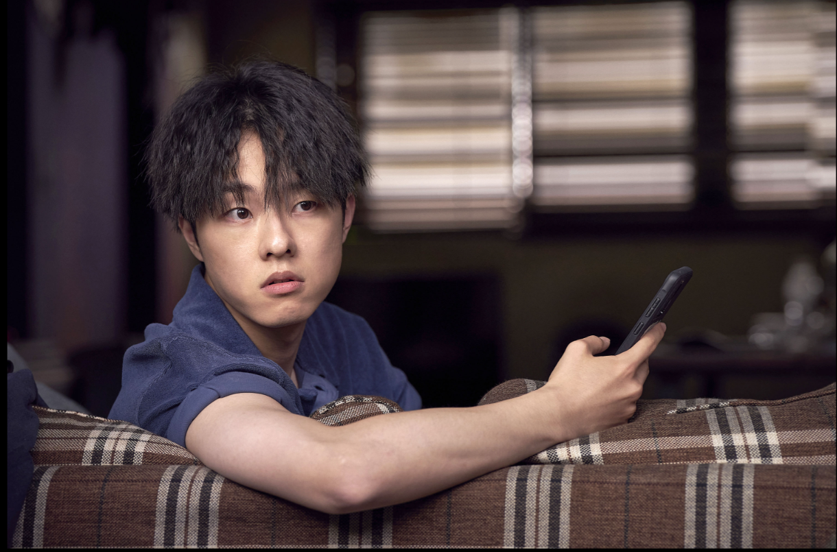 댓글부대 출연진 김동휘
